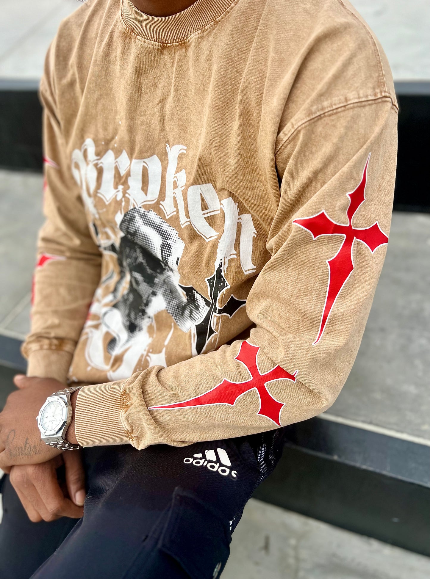 “Broken Soul” Oversized Long Sleeve
