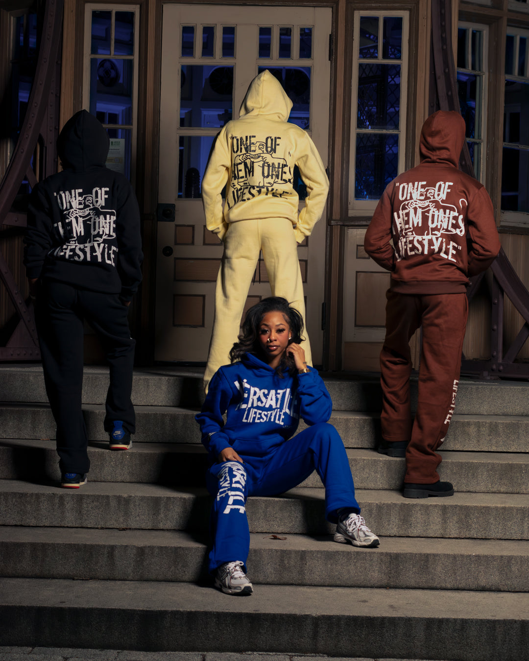 VERSATILE LIFESTYLE SweatSuit