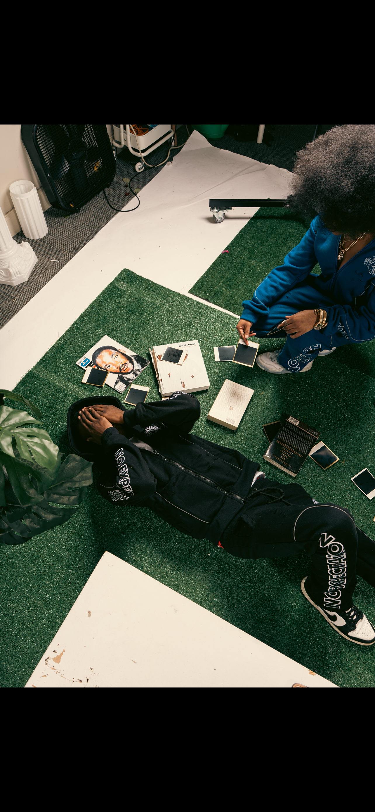 NoExpectation SweatSuit